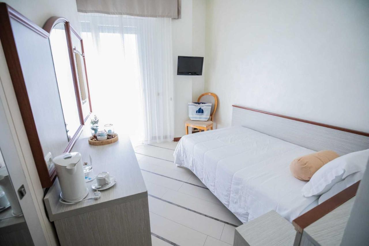 בלריה-איגאה מרינה Hotel Gambrinus - Valentini Family Village מראה חיצוני תמונה