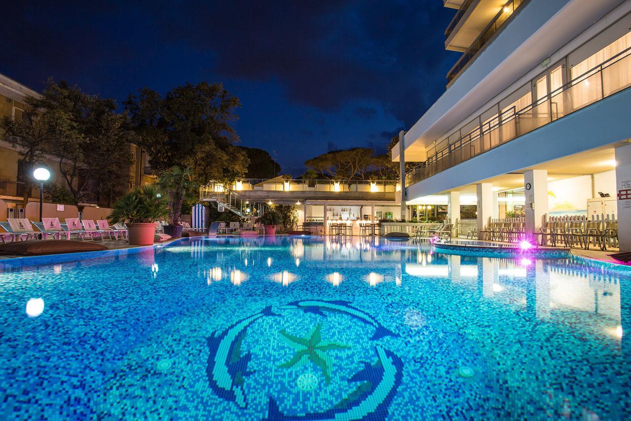 בלריה-איגאה מרינה Hotel Gambrinus - Valentini Family Village מראה חיצוני תמונה