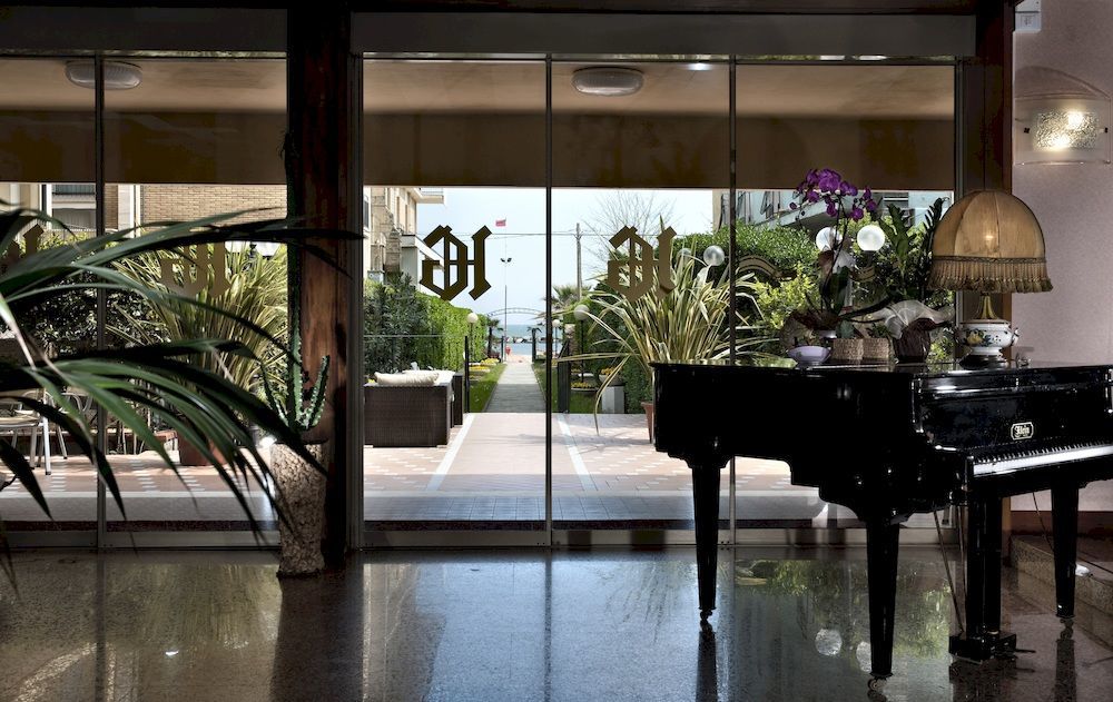 בלריה-איגאה מרינה Hotel Gambrinus - Valentini Family Village מראה חיצוני תמונה