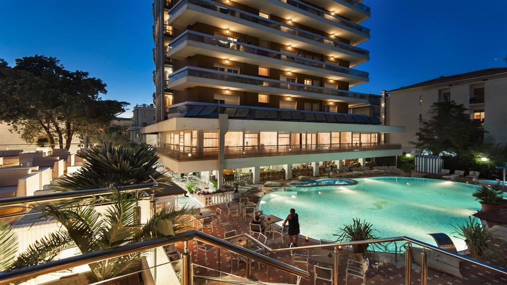 בלריה-איגאה מרינה Hotel Gambrinus - Valentini Family Village מראה חיצוני תמונה